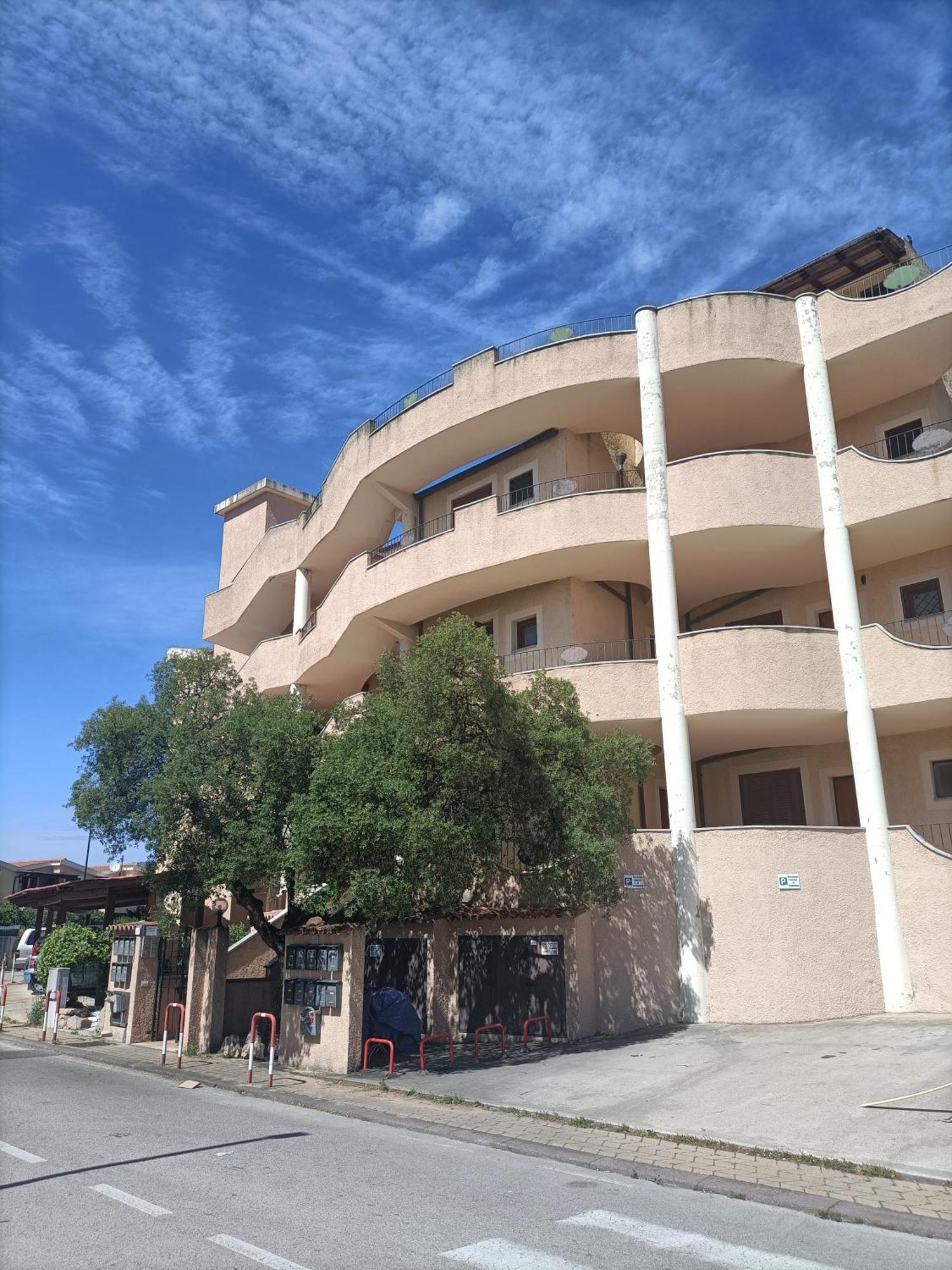 Sotgiu House Apartment Olbia Exterior photo